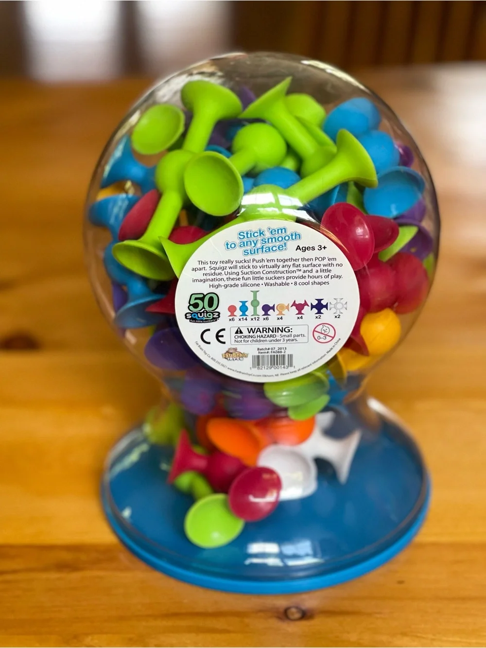 Squigz Deluxe Set fun little suckers (50)